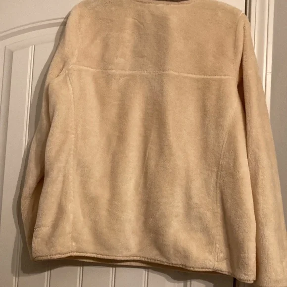 L.L. Bean Ladies fleece top - Picture 5 of 6
